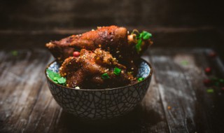 炒猪蹄的做法 炒猪蹄的做法步骤