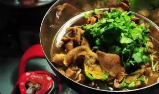 卤煮火烧的做法和配料 卤煮火烧的做法