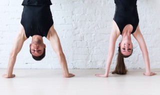 倒立养生倒立练习人人都适合做吗 倒立养生倒立练习每个人都适合做吗
