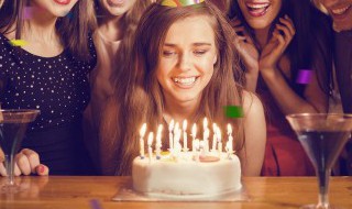 生日诗句古诗祝自己 生日诗句古诗祝自己内容