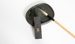 形容笔墨书香的诗句 形容笔墨书香有什么诗句