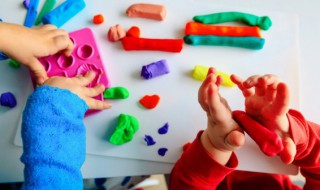 橡皮泥做玫瑰花的做法 怎么用橡皮泥做玫瑰花