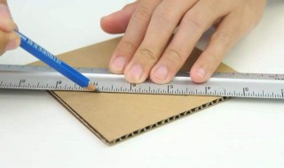 怎样用硬纸板做飞机 这里有方法