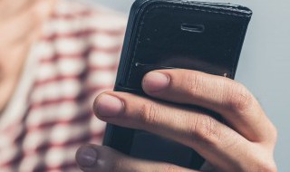 HTC手机后面相机不能用了 这些办法可以尝试解决