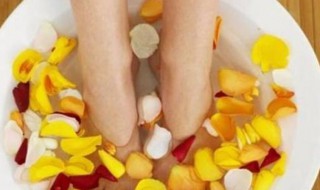 橘子皮泡脚有什么好处 橘子皮泡脚的作用是什么