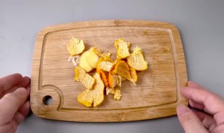 干桔子皮泡水喝的功效 干桔子皮泡水喝功效如下