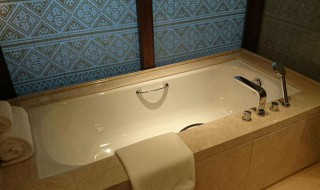 老式浴缸堵塞疏通方法 关于老式浴缸堵塞疏通的方法
