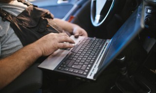 电脑怎样开机 电脑开机方法