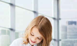 飘飘悠悠的意思是什么（飘飘悠悠的意思是什么意思）