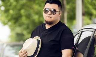 脸黑胖子男生穿衣搭配技巧 人胖黑适合穿什么衣服男