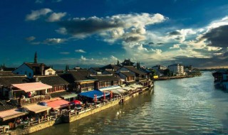 上海威尼斯小镇是哪个古镇（上海威尼斯古镇是哪个古镇）