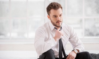 成熟个性签名男生用的 成熟而简短的个性签名男人个性签名