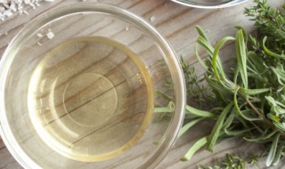 醋是什么做的 醋是用什么原料做的？