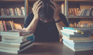 惊涛澎湃的意思 惊涛澎湃的的解释