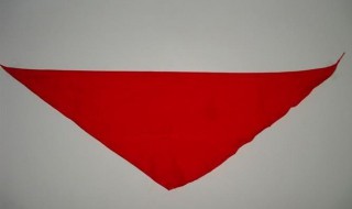 红领巾的面是什么形 关于红领巾的介绍