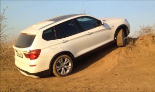 手动挡爬坡可以用4挡么 手动挡爬坡用几档