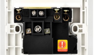 16a插座带开关怎么接线 16a插座带开关接线步骤