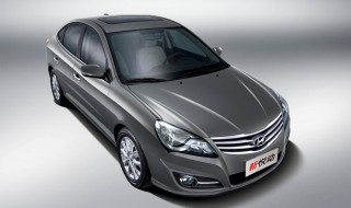 悦动按下危险警告灯后哪几个灯亮 危险报警闪光灯前后一共几个灯亮