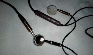 耳机为何经常只坏一边 耳机为什么总是坏掉一只