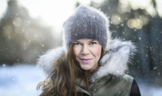 大衣搭配技巧（大衣搭配技巧图片女装）