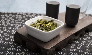 口臭喝什么茶效果最好(口干口臭喝什么茶效果最好)