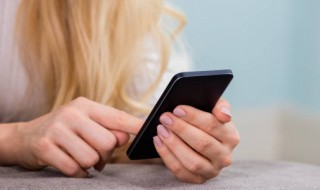 干净的朋友圈的句子（朋友圈最干净的四句话）