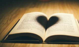 发朋友圈的文案伤感（适合发朋友圈的文案伤感）