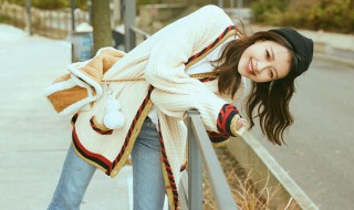 愚人节微信朋友圈搞笑句子（愚人节微信朋友圈搞笑句子简短）