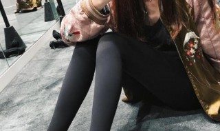 鲨鱼裤怎么搭配衣服（矮个子鲨鱼裤怎么搭配衣服）