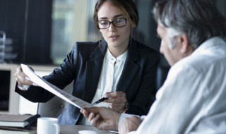 词语理解眷念与眷恋的意思 眷念与眷恋的释义