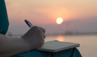 惠风和畅岁月静好解释一下这句话的意思 惠风和畅岁月静好的理解