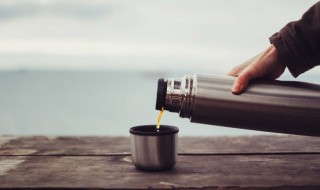 保温杯外面热是不是就不保温了 保温杯外面热是不保温了吗