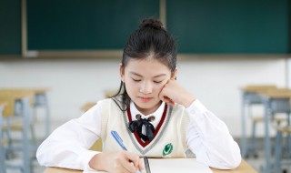 朱加偏旁组词 朱读音及解释