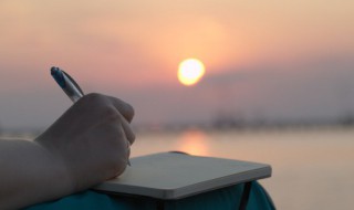 带有桃字的的四字词语 带有桃字的的四字词语有哪些