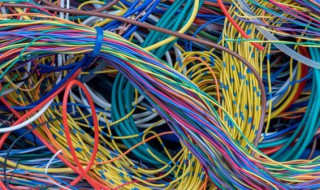 蓝线和棕线哪个是火线零线 火线零线的相关知识