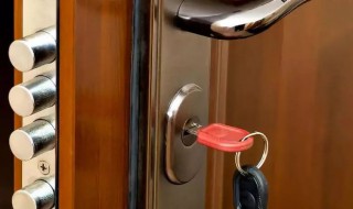 门从里面反锁了外面用钥匙能开吗 门从里面反锁了外面用钥匙能不能开