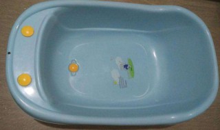 婴儿浴盆怎么清洗 宝宝浴盆应该怎样清洗