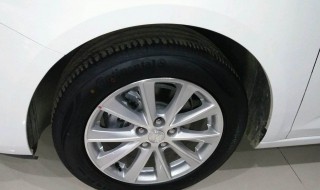 车载充气泵怎么看胎压 必须知道的汽车知识