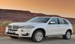 老款宝马X5后气包怎么拆 老款宝马X5后气包拆法简述