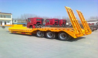 1挖机托盘用什么 进来看看