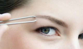 修剪眉毛技巧 眉毛修剪方法