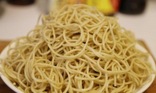 描写热干面的口感的句子 描写热干面的口感的句子有哪些