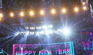 想做吹风机吹你淋湿的头发是什么歌（吹乱了你的头发是什么歌）