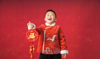 关于过年的句子 关于过年的句子短句