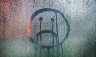 伤感微信签名8个字 伤感微信签名8个字图片