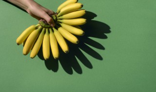 晚上吃香蕉有什么好处和坏处 在晚上吃香蕉的功效害处