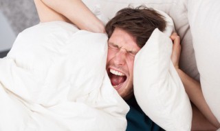 心里烦躁又失眠怎么办（经常失眠心里烦躁怎么办）