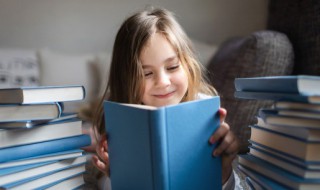 烟酰胺是什么（烟酰胺是什么,它的功效与作用）