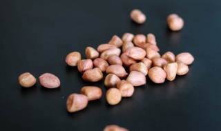 怎么做炸花生米好吃 花生米怎么做好吃如何炸才好吃