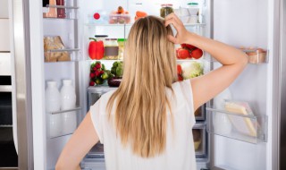 冰箱水流声很大怎么办（冰箱流水声很大怎么回事）